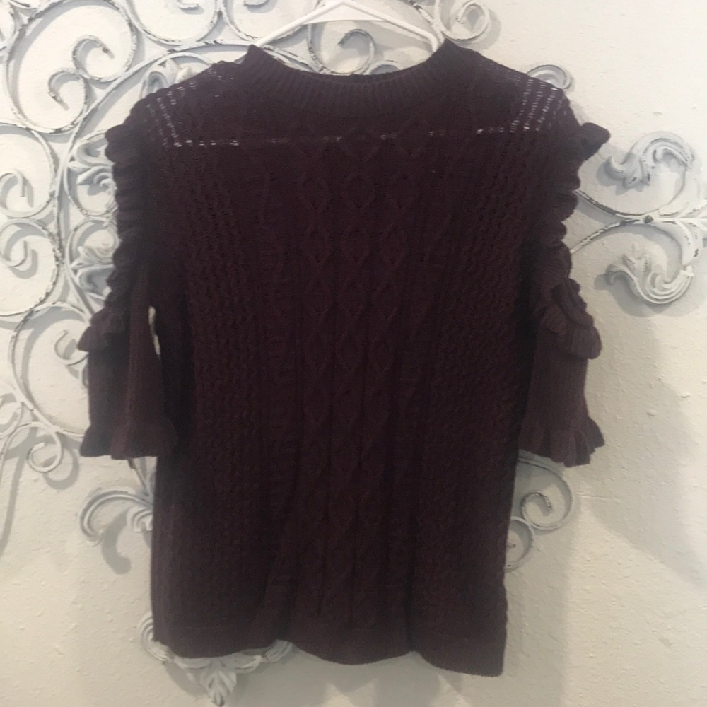 HP 🎉Express Cold Shoulder Ruffle Burgundy Sweater